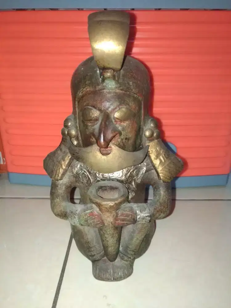 Patung kayu antik vintage dari Mexico tema Aztec