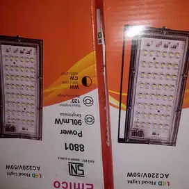 Lampu LED Sorot Tembak 50W Emico Slim Desain