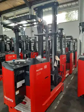 reachtruck reach truck nichiyu Platter 1.8  1,8 ton FBR18-80-3meter