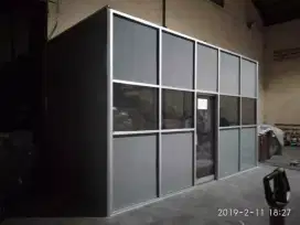 Kusen aluminium jendela kaca