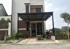 Kanopi baja ringan
