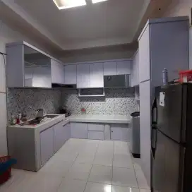 Kicenset dapur hpl