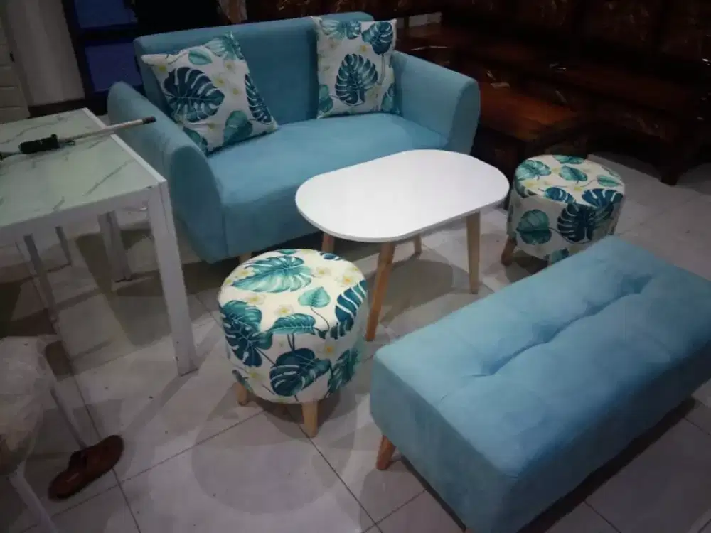 Sofa Retro 1set + meja