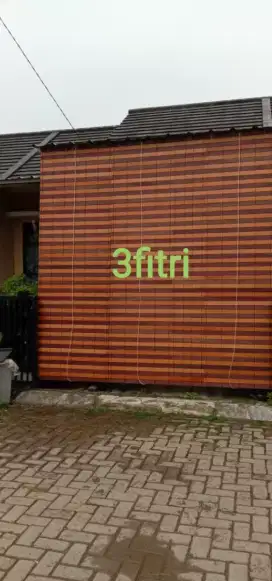 Krey kayu tirai kayu