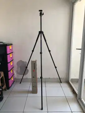 Tripod ballhead manfrotto