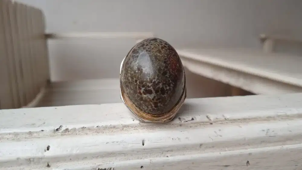 Batu pancawarna jumbo getah katilayu ring titan