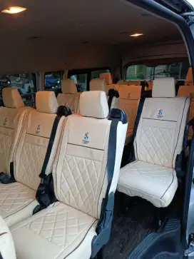 Sewa Toyota Hi Ace Premio Murah
