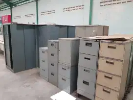 Almari Arsip Bekas