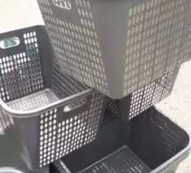 Keranjang plastik / keranjang laundry serbaguna
