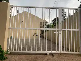Dikontrakan Rumah 2 Kamar Tidur Parkir Mobil Kampung Sawah Bekasi