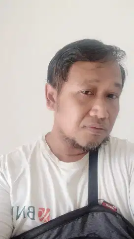 penulis naskah dan videografer