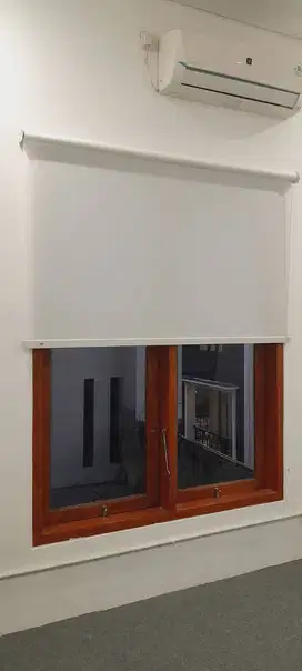 Roller blind seri Dimout
