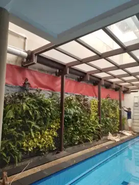 Dekorasi Taman Vertical Garden/Jasa Pembuatan Taman