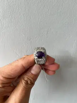 Cincin kecubung