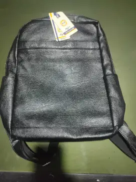 Tas semi kulit produk impor