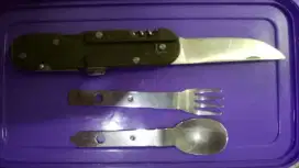 Pisau multi fungsi