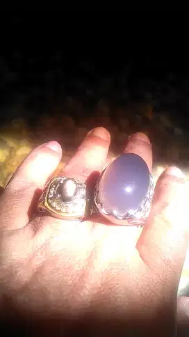 Cincin Sepasang Keren Banget Bos