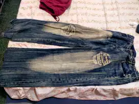 celana jeans merek geergao ukuran 30