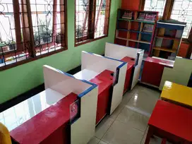 Meja komputer / belajar / kerja Lesehan