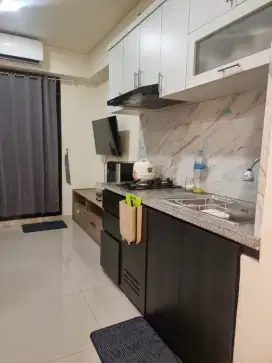 Sewa Apartement Meikarta Tower Oakview