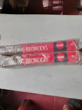Welding Electrodes LB-52U/4 mm (Kawat Las/Hrg per-kg)