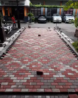 Paving Segi 6 Press Hidrolik daya serapan air terbaik.