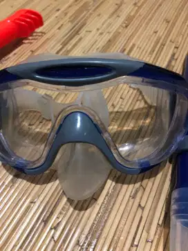 Kacamata renang snorkling speedo