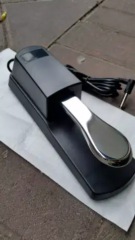 Pedal Sustain damper bisa untuk semua jenis/merek keyboard