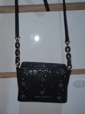 PRELOVED Michael Kors Sofia Small Crossbody Colour Black