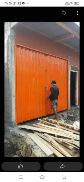 Roling door folding gate