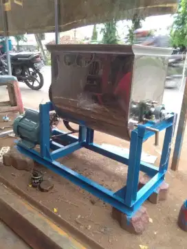 Mesin mixer roti