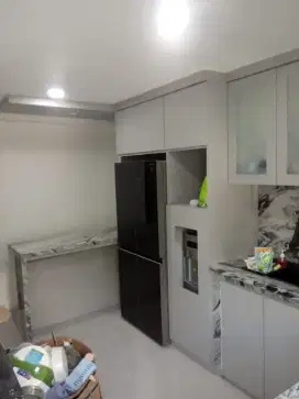 Lemari dapur minimalis costum
