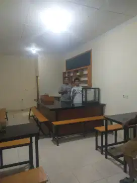 Meja WARKOP ZEVANO