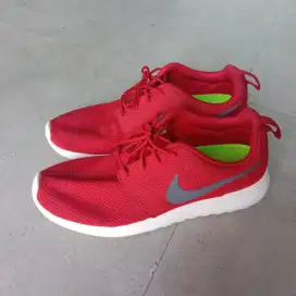 jual sepatu nike size 43 insole 27,5cm