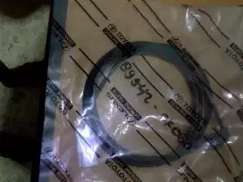 Sensor ABS futuner hailux kondisi baru asli RH kanan no 89542 -080