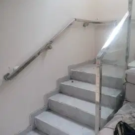 Pemasangan railing tangga stanlies kaca #347