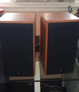 KEF Cresta 2 Precision High Detail Bookshelf Speaker made in UK