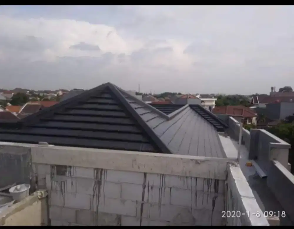 Konstruksi untuk atap