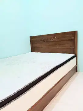 Tempat tidur dipan jati