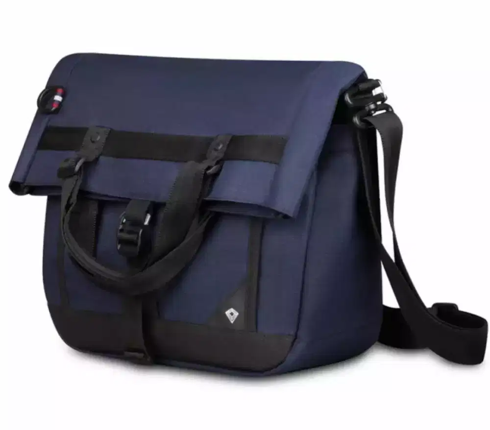 Tas Selempang BODYPACK PACIFY Tote bag 18L