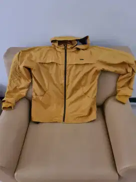 Jaket cewek merk Faktor masih bagus