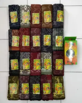 Grosir sarung Wadimor  Junior  motif kembang Bali