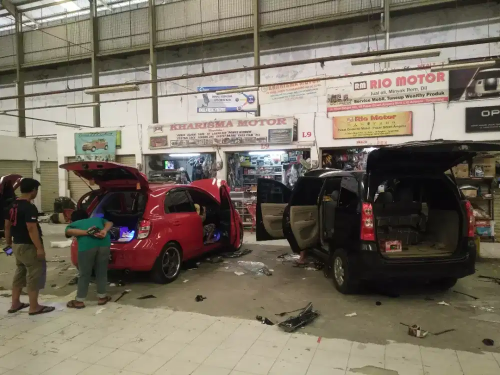 kaca film mobil