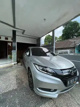HRV Prestige Service Record Honda