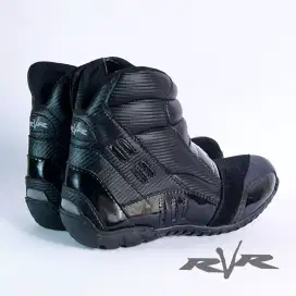 Sepatu motor rvr rush cocok buat touring dan harian