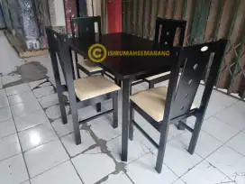 PROMO!!! MEJA MAKAN KAYU MURAH - 4 Kursi - Bahan kuat - FREE ONGKIR