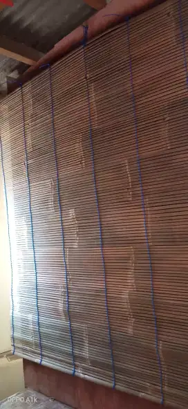 Tirai atau krey atau wide dari bambu hinis