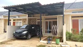 Pemasangan kanopi rumah rangka baja ringan