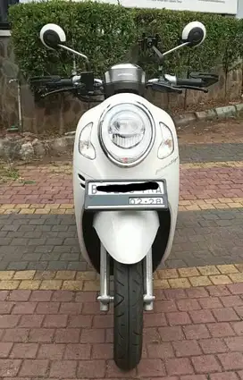 Scoopy Prestige