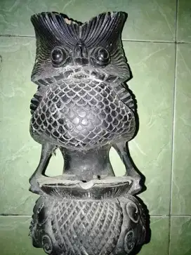 Asbak Burung Hantu